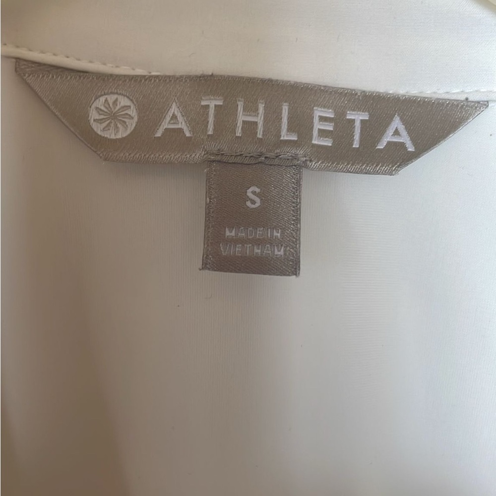 Athleta Women's White Button Down Shirt - Picture 2 of 3